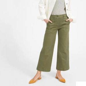 Everlane wide leg crop utility pant in Surplus